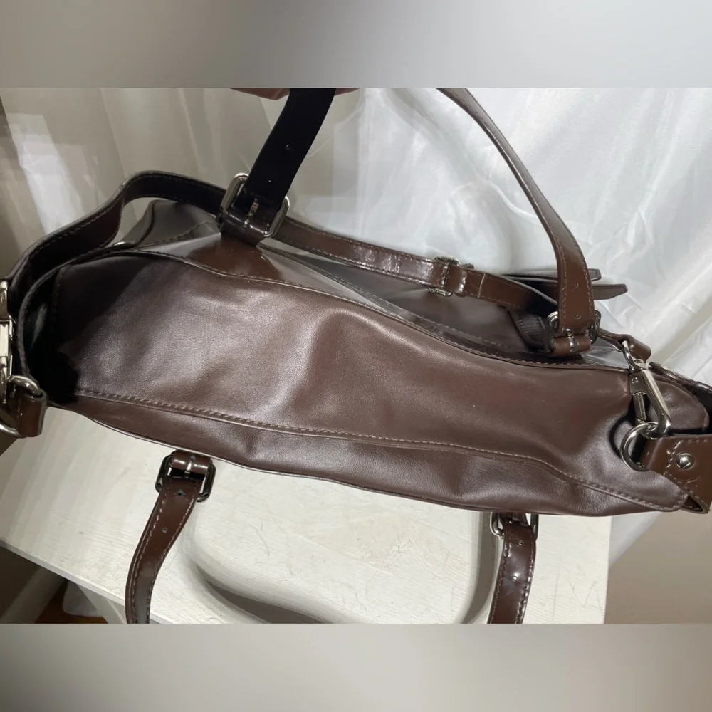 VIA SPIGA TALIA EAST WEST TOTE/Laptop in Dark Brown Patent and Smooth Leather